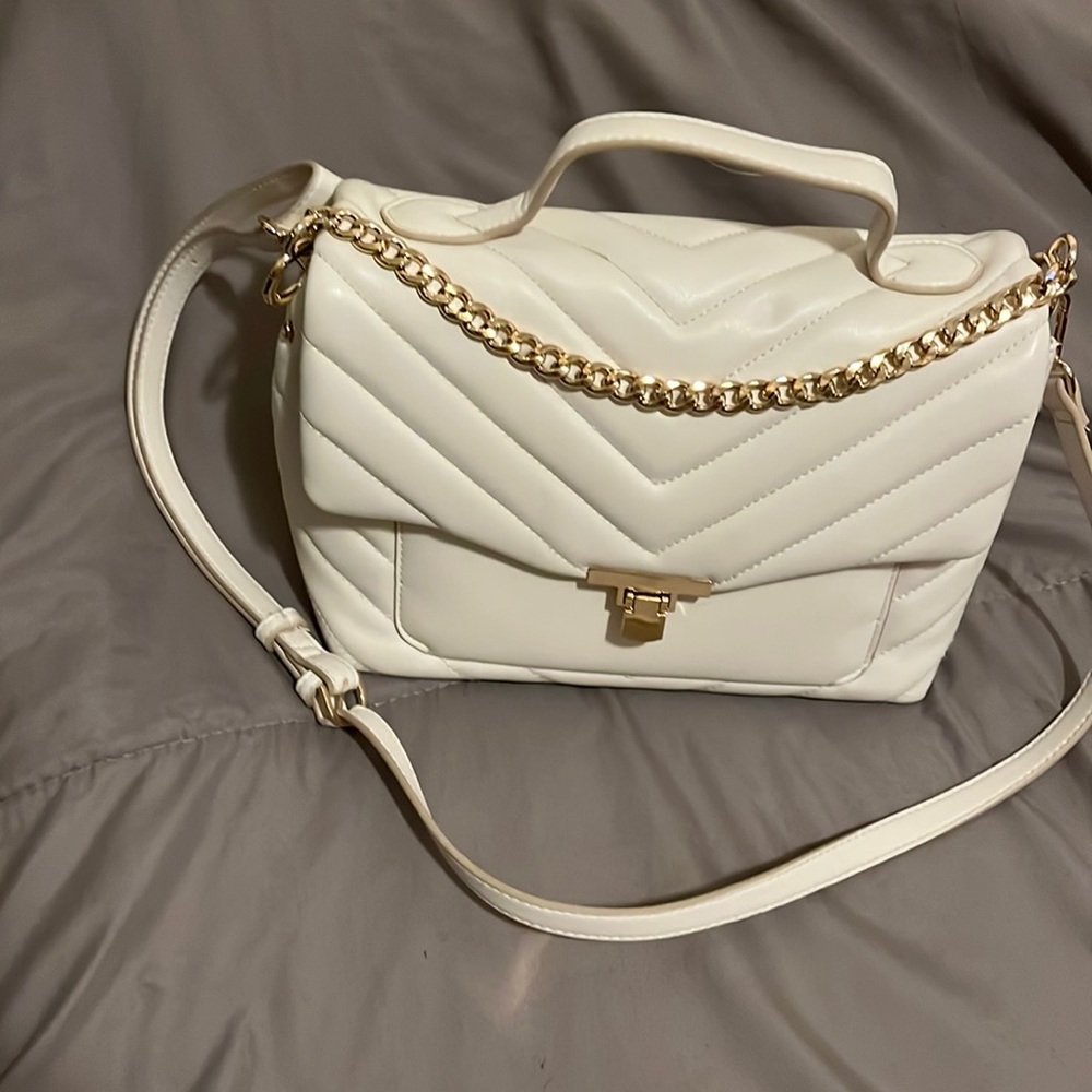 White crossbody bag! From the “a new day” collection from Target